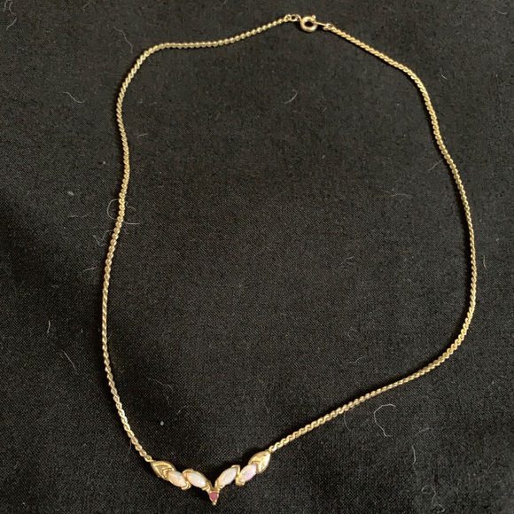 Gold opal and ruby necklace - Picture 2 of 3